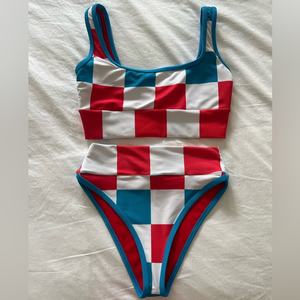 LainSnow Vibrant Red and Blue Bikini Set